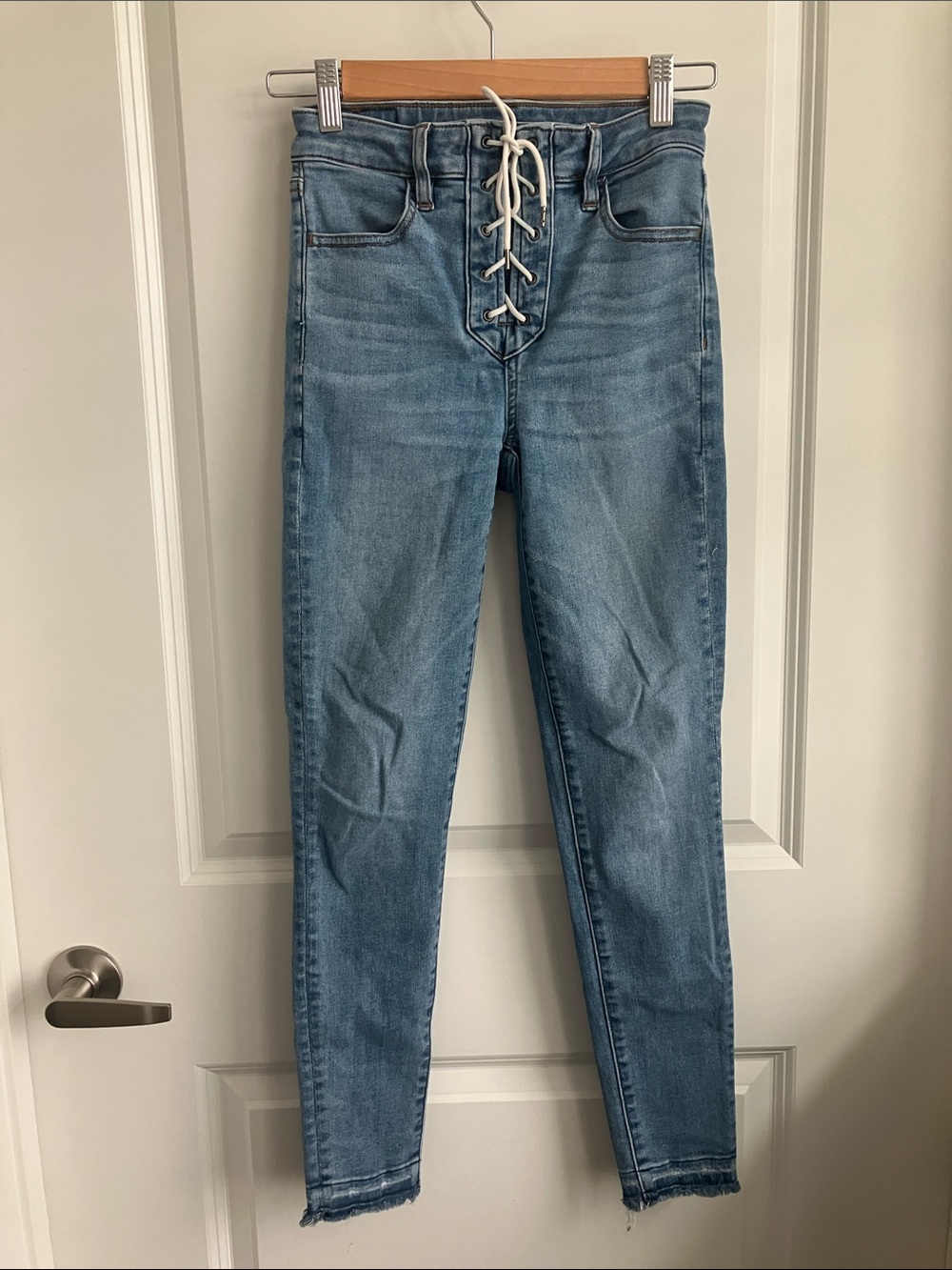 American Eagle lace up super high rise jeggings crop with frayed/raw hem